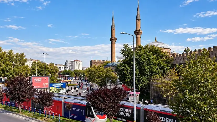 Kayseri'de otobüs bekleyenleri ilgilendiriyor!