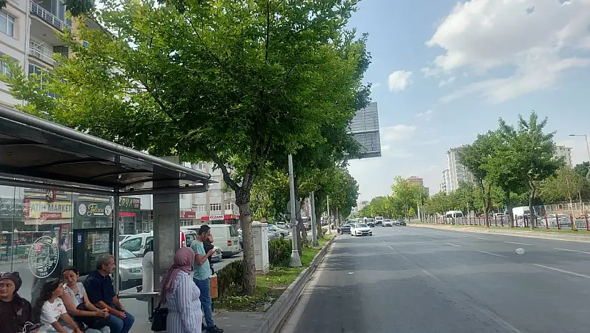 Kayseri'de otobüsler durakta neden durmadı?