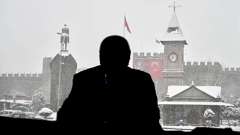 Kayseri'de pazar gününe dikkat! Rekor kıran o isim 40 yıl sonra Başkanlığa veda etmeye hazırlanıyor