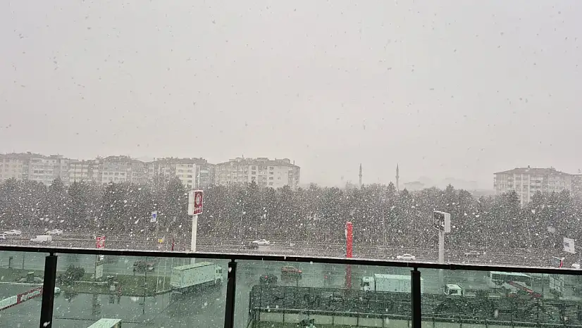 Kayseri'de yaz beklerken kış geliyor! Meteoroloji'den 'kar' uyarısı yapıldı
