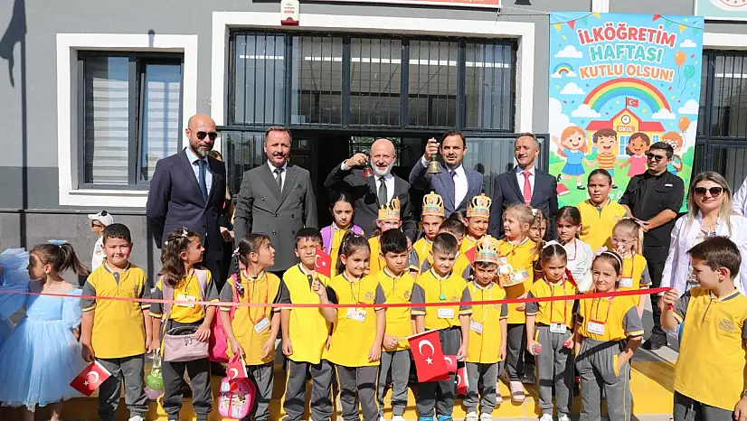 Kayseri'de yeni eğitim yılının ilk zili çaldı! 'İnsanlığın kapısını açıyoruz'