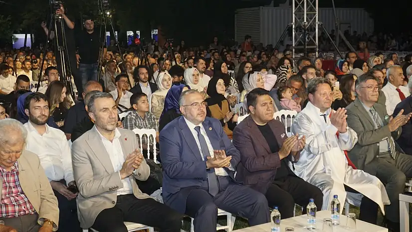 Kayseri'deki Abdullah Gül Üniversitesi mezuniyet törenine neden katılmadılar?