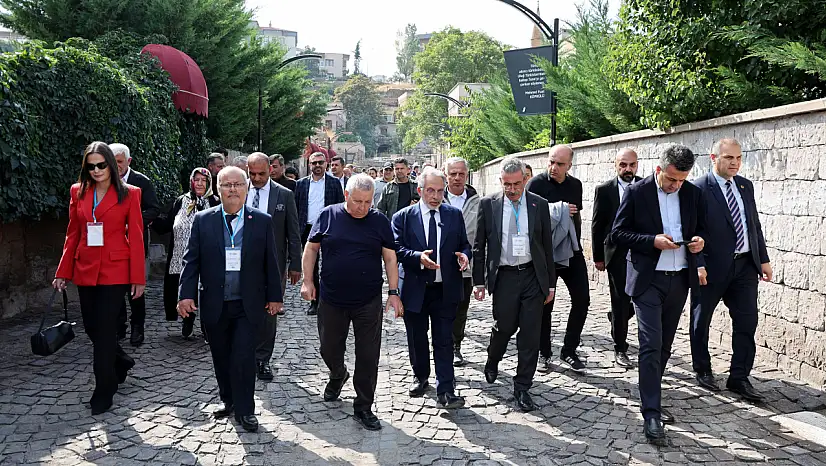 Kayseri'deki buluşmada dikkat çeken durak: Talas Osmanlı Kültür Sokağı