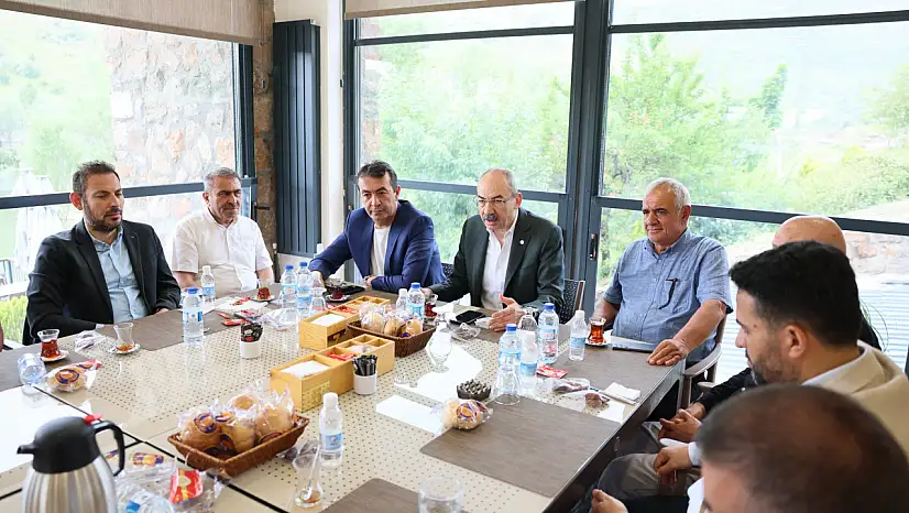 Kayseri'deki iş adamları ortak akıl için buluştu!