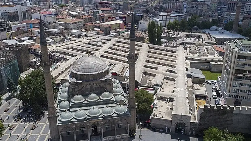 Kayseri Kapalı Çarşı'da yaz sezonu böyle geçti! Esnaftan gurbetçi yorumu