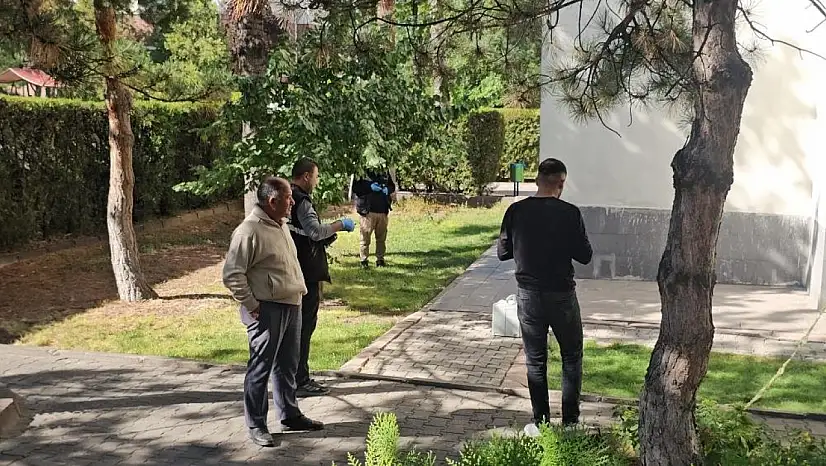 Kayserili genç kız 3. kattan düştü!