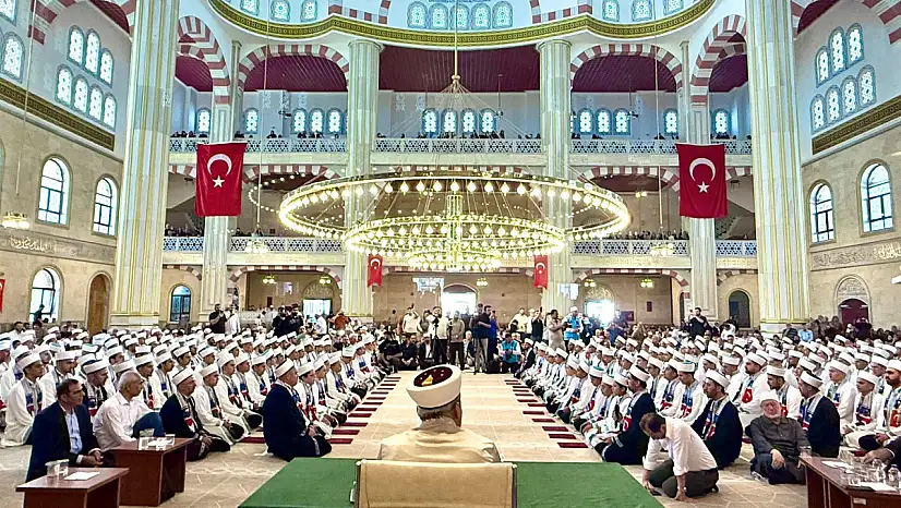 207 hafızın büyük gününde Kayseri Müftüsü dikkat çekti