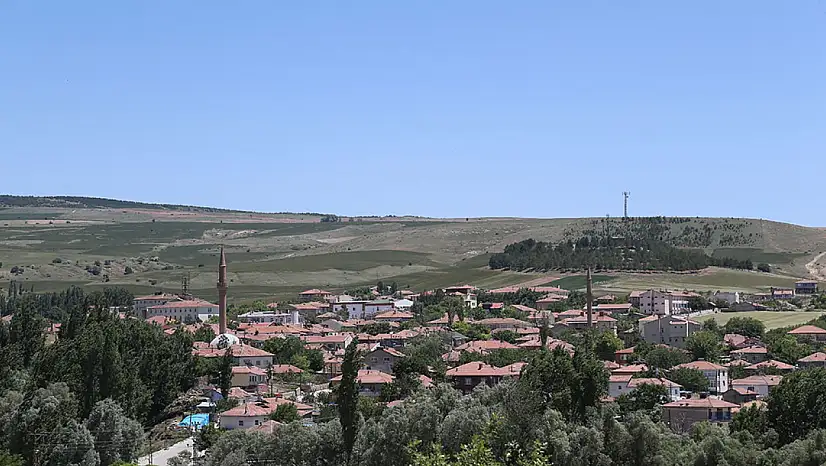 Felahiye ilçesinde yerin altından bakın ne geçecek?