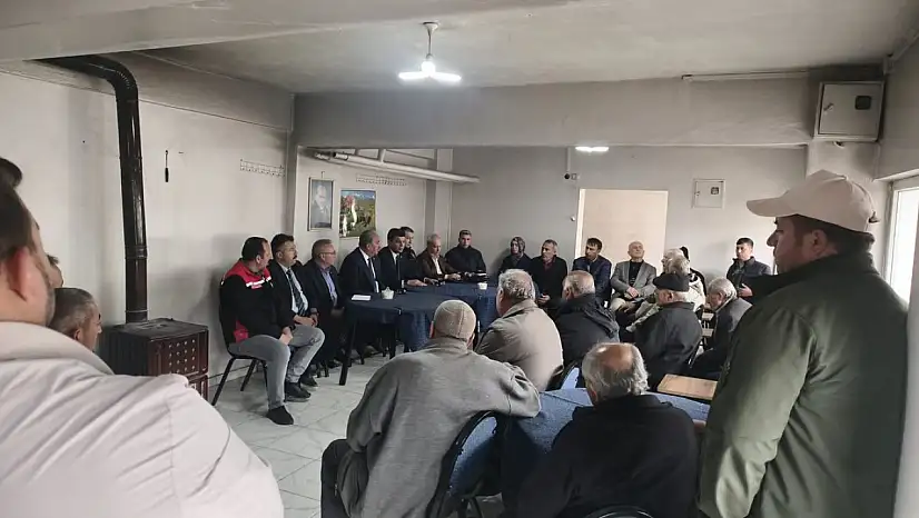 Kayseri'nin Felahiye ilçesinde vatandaşlar toplandı
