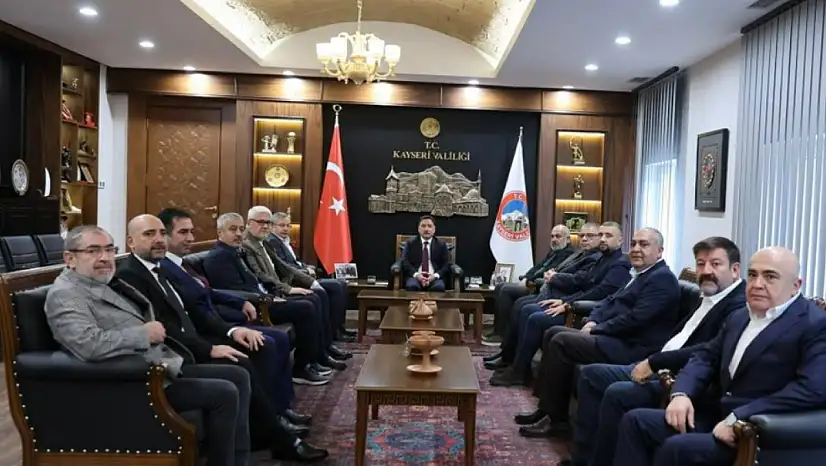 Kayseri'nin önde gelen isimlerinden Vali Çiçek'e ziyaret