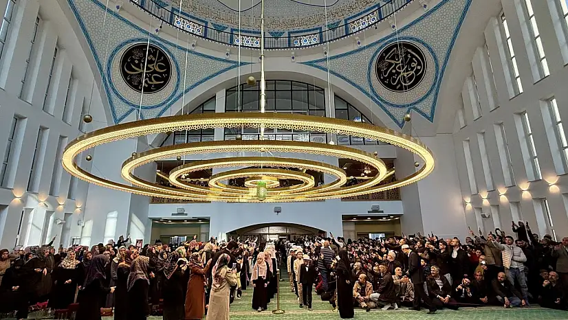 Kayseri'nin yeni hafızları! Belgeleri teslim edildi