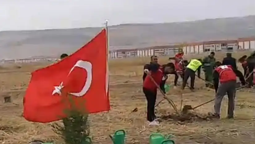 Kayseri'nin 'yeşil adası'na 5 yılda 10 bin fidan dikildi!