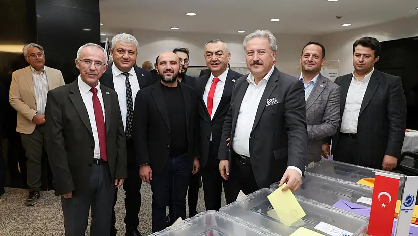 Kayseri Sanayi Odası'nda seçim günü! Başkan Palancıoğlu sandık başında