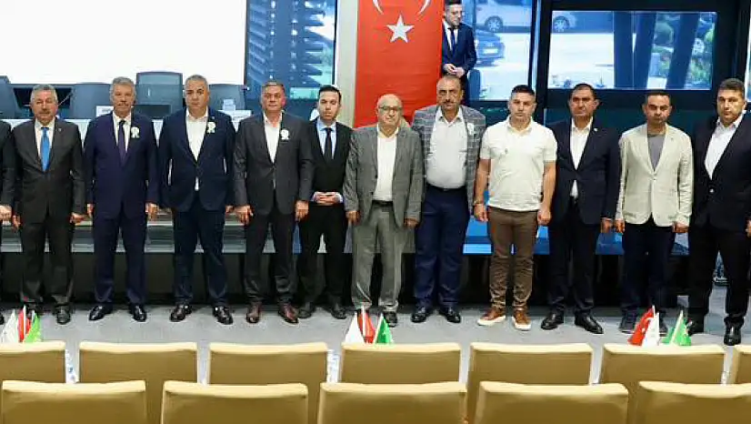 Kayseri Şeker'den istifa eden isim, yeni yönetime girenleri tek tek sıraladı! O isimlerle ilgili çarpıcı açıklama
