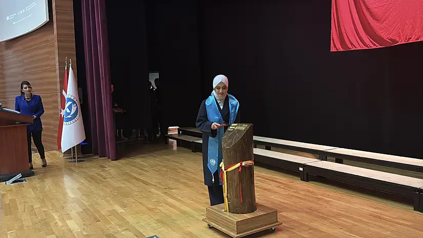 Kayseri Üniversitesi'nde mezuniyet coşkusu yaşandı