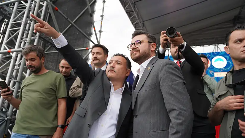 Kayseri Valisi gidiyor mu? AK Parti İl Başkanından dikkat çeken açıklama: Böyle bir sürecin eşiğindeyiz!