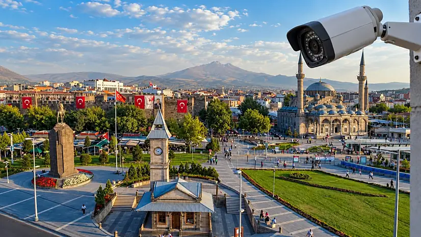 Kayseri'yi canlı izleyenler artık bu mesajla karşılaşıyor
