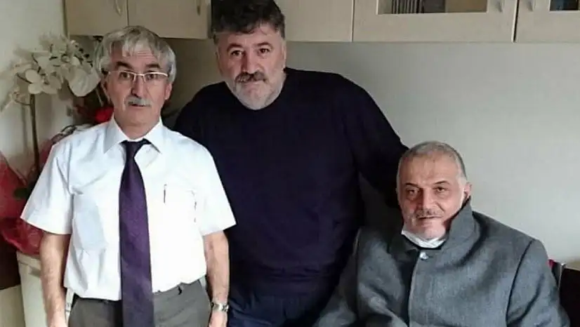 Kayserili Profesör 9 yıldır unutmadı! Yine yaptı