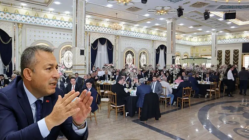 Kayserili Vali'ye 'Bu memleket sizi unutmayacak' diyerek veda edildi!