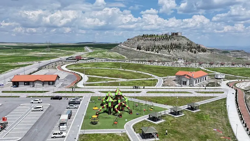 Kayserililer akın edecek: Millet Bahçesi'ndeki kafe yaza hazırlanıyor!