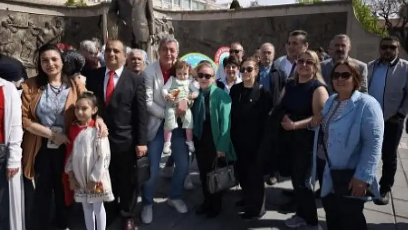 Kazım Yücel milli bayramları karıştırınca