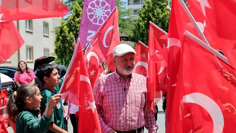 Kocasinan'da okul bahçeleri eğitim yılına hazırlanıyor