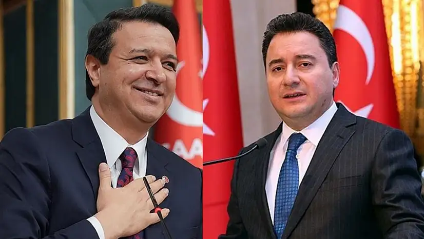 Mahmut Arıkan Ali Babacan'la kol kola