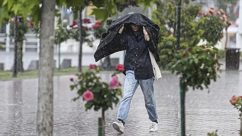 Meteoroloji uyardı! Şemsiyelerinizi almayı unutmayın