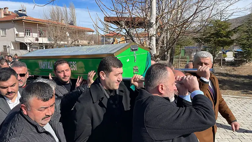 MHP'li Çakır'ın annesi toprağa verildi