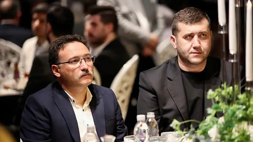 MHP Milletvekili Ersoy'dan gece yarısı 'ayarlı' mesaj