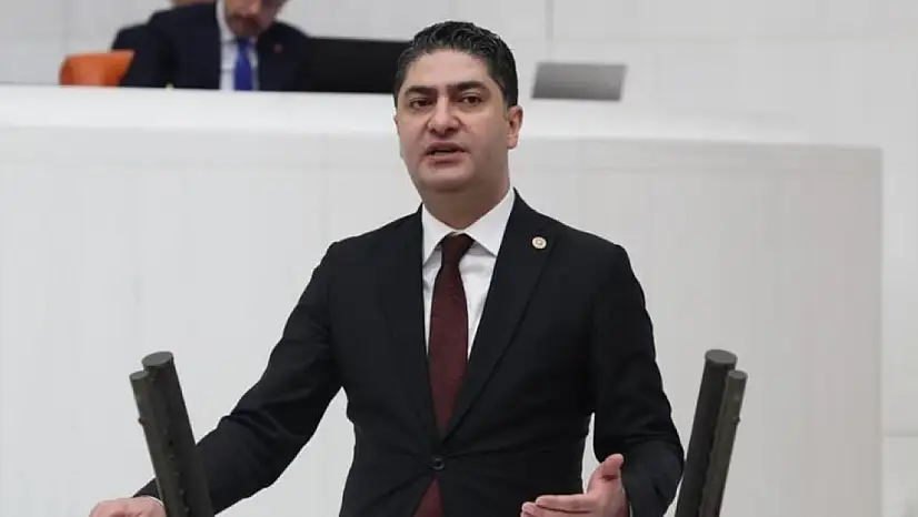 Özdemir ifşa olan firmaları Bakan'a sordu