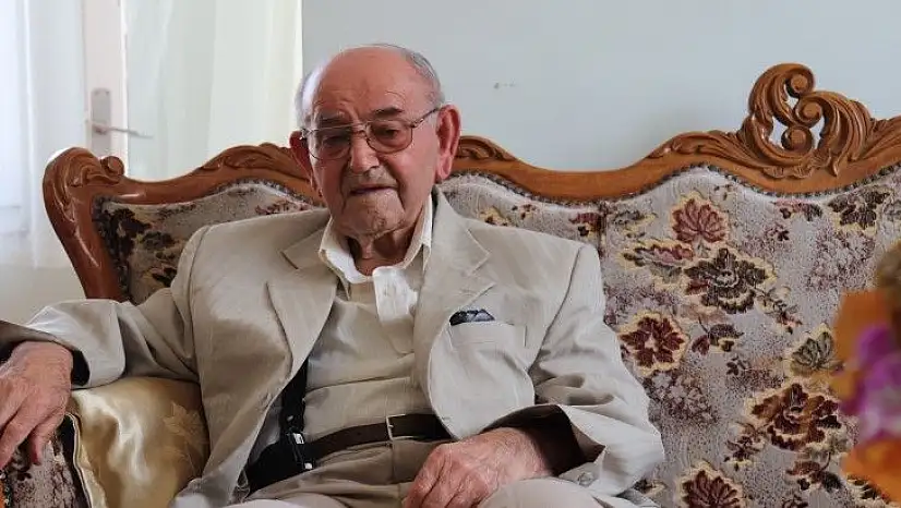 Rasim Pehlivanoğlu 'nun dilinden Eşekli Kütüphane