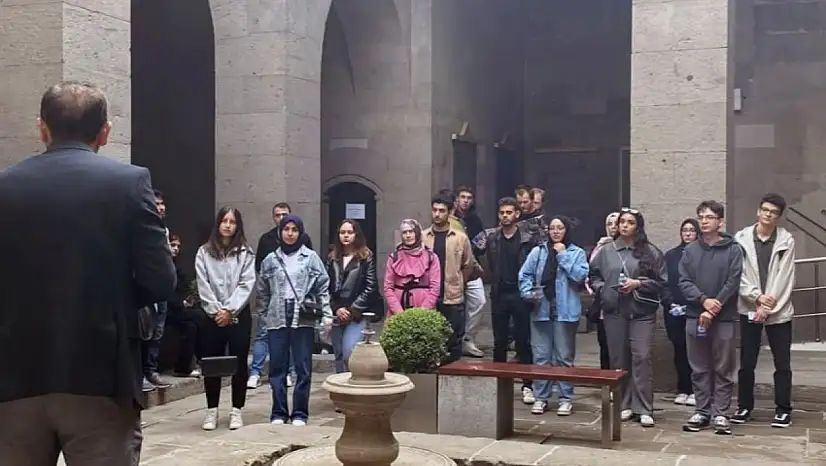 Rektör Altun, öğrencilere Kayseri'nin kapılarını açtı!