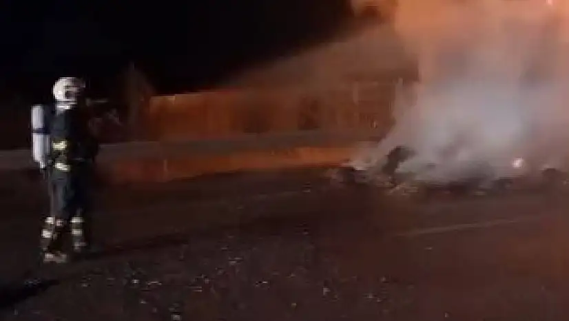 Sivas-Kayseri yolunda yangın paniği