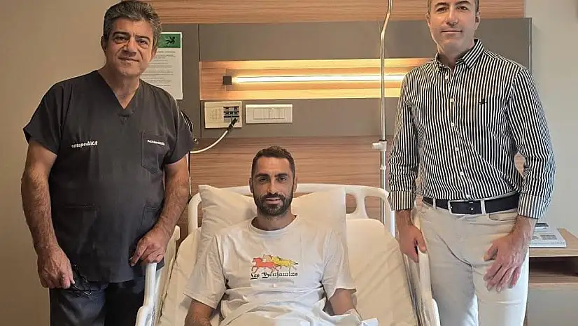 Sivasspor'un kaptanı Kayseri'de ameliyat oldu