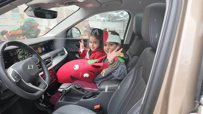 Togg, Yerli Malı Haftası'nda öğrencilerle buluştu