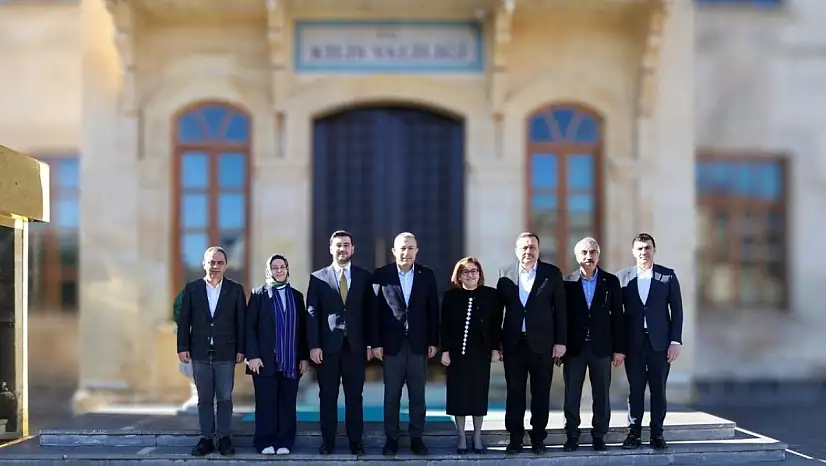 Trabzon'a atanan Kayserili Vali'ye o isimlerden dikkat çeken ziyaret!