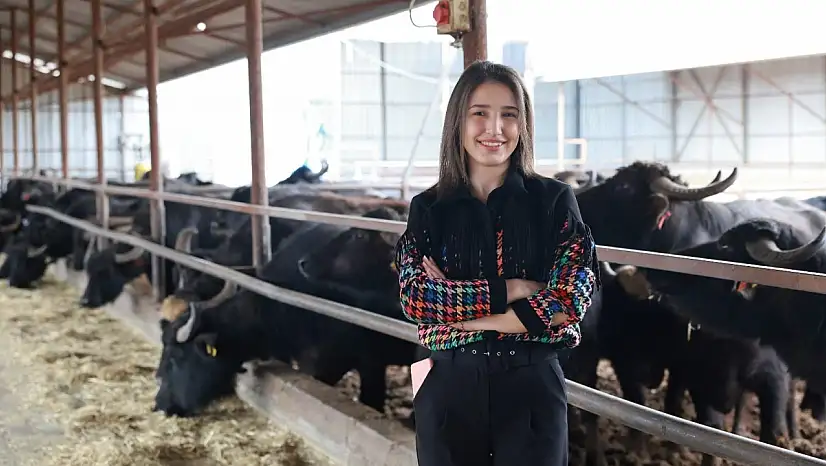 Vekilden, Kayseri'nin konuştuğu isme övgü: 3 Milyon kişi içinden seçildi