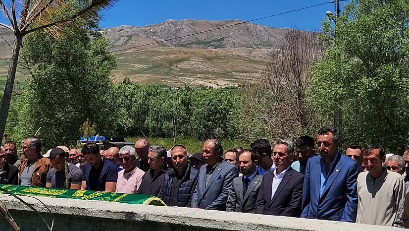 Yeniden Refah Partili Başkanın acı günü