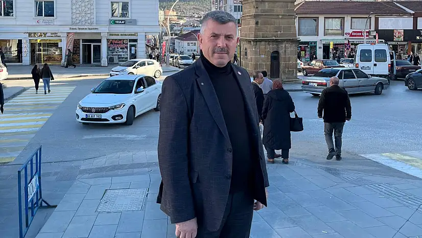 Yeniden Refah Partisi'nde istifa eden Başkan'dan açıklama: Art niyet aranmasın! Rant, menfaat çıkarmasın!