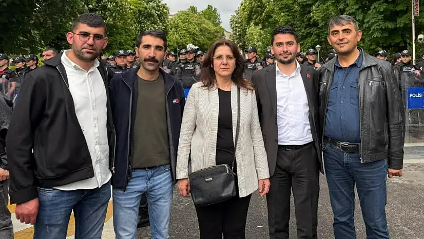 'Yenileceksiniz' diyerek seslendi: CHP'de dikkat çeken açıklama