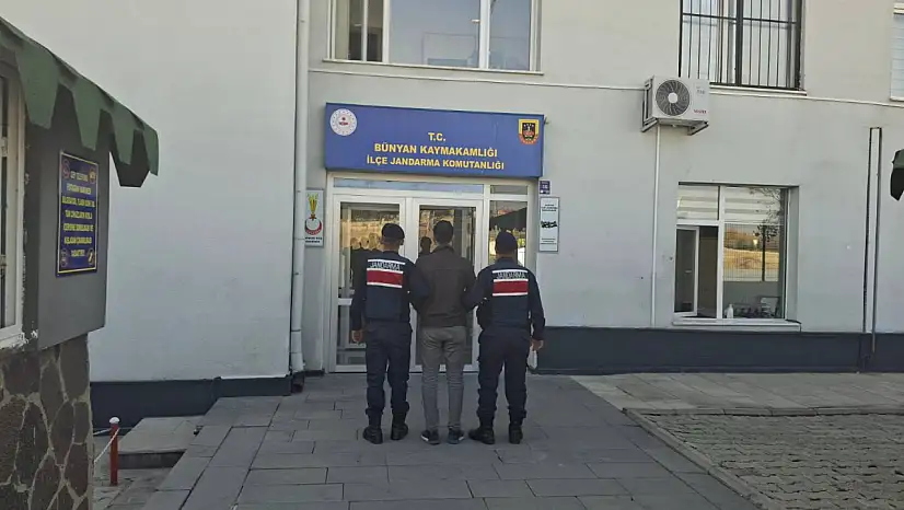 Yıllardır aranıyordu, Bünyan'da jandarmaya takıldı