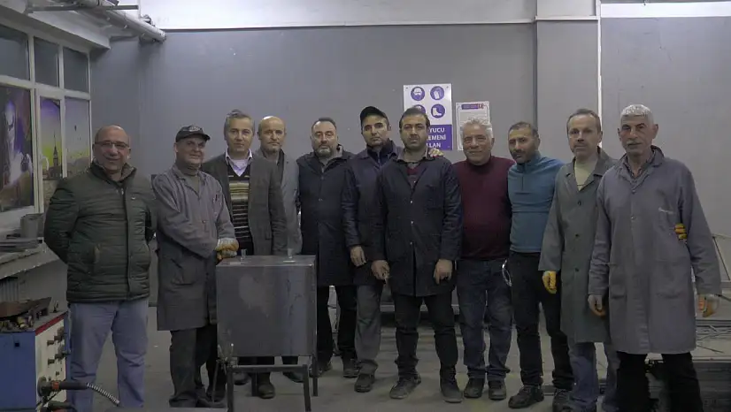 Deprem bölgesine soba yapıyorlar