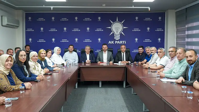 AK Parti Kayseri'de 16 ilçe, 712 mahallede aynı anda bakın ne yaptı!