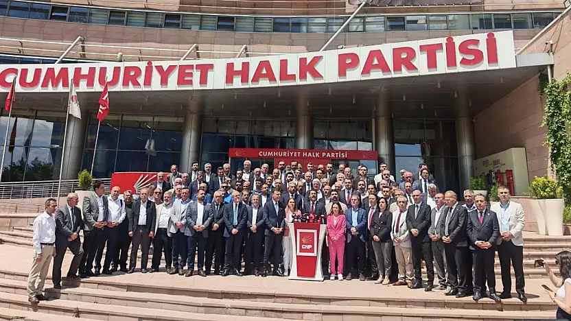 CHP Kayseri İl Başkanı Ankara'da açıkladı: Teslim ettik!