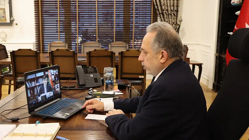 Dünyada sadece 5 kişiye verilen madalyayı Başkan Yalçın aldı!