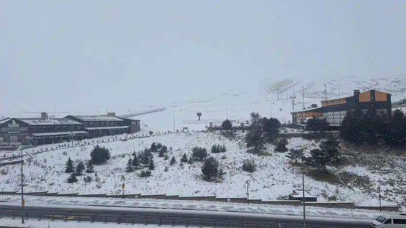 İç Anadolu'nun zirvesine kar yağdı