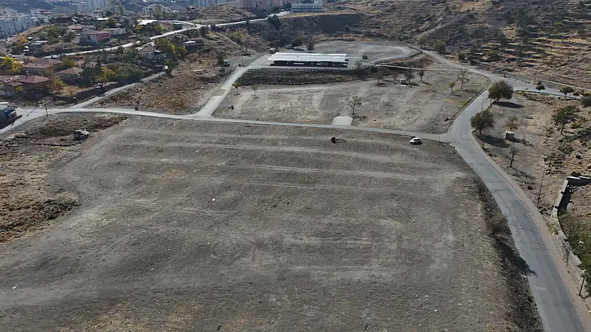 Kayseri'de bit pazarının altından bakın ne çıktı?