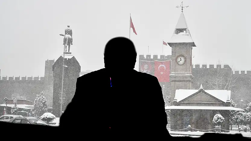 Kayseri'de pazar gününe dikkat! Rekor kıran o isim 40 yıl sonra Başkanlığa veda etmeye hazırlanıyor