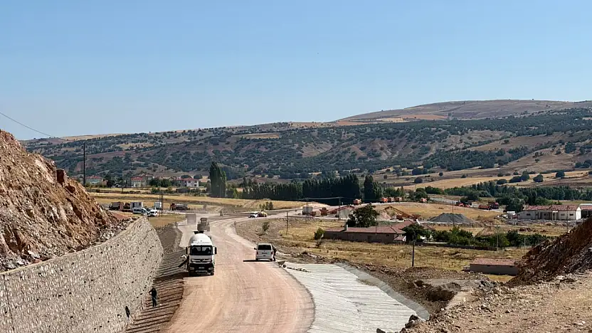 Kayseri'de yılan hikayesine dönen yolla ilgili tarih verildi!